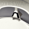 Kép 9/13 - DYESWAP 601 Gradient Zöld sport napszemüveg fehér kerettel, polarizált Category 3 UV400 védő lencsével a 2024-es kollekció részeként4