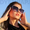 Kép 5/24 - DYESWAP 208 Ombre Cat Eye napszemüveg – fekete-arany dizájnnal és színátmenetes lencsével