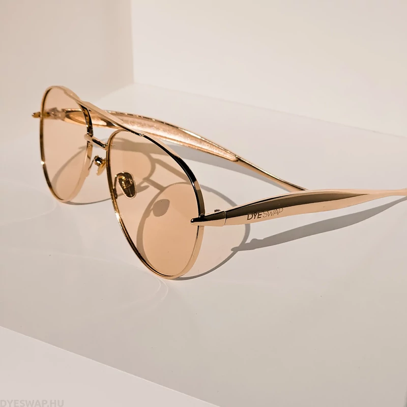 DYESWAP 721 Sand Aviator napszemüveg arany kerettel és homokszínű lencsével – unisex modell 2025
