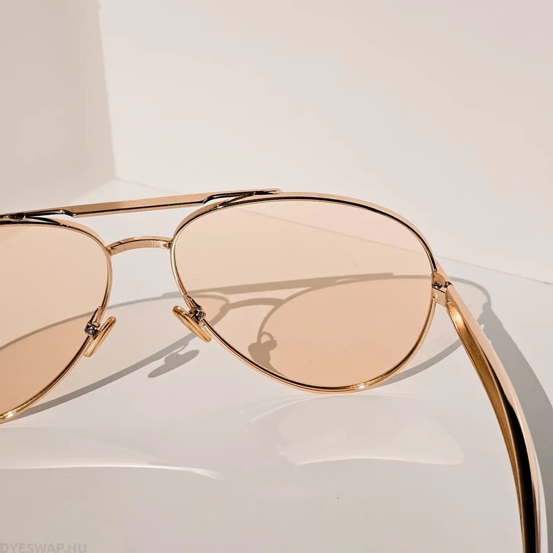 DYESWAP 721 Sand Aviator napszemüveg arany kerettel és homokszínű lencsével – unisex modell 2025