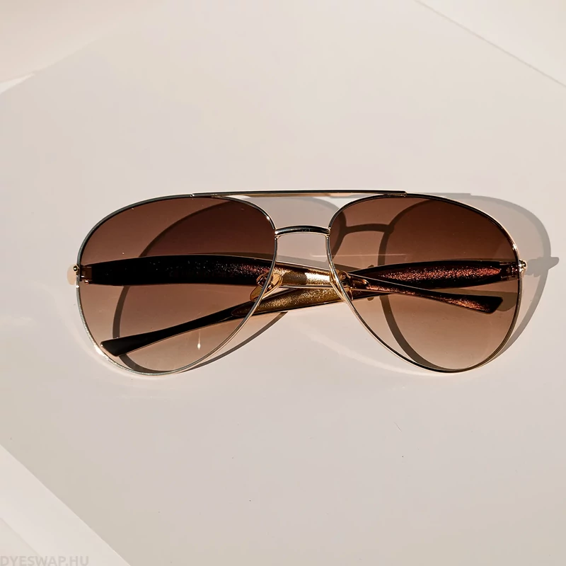 DYESWAP 721 barna ombre aviator napszemüveg arany kerettel – unisex modell 2025